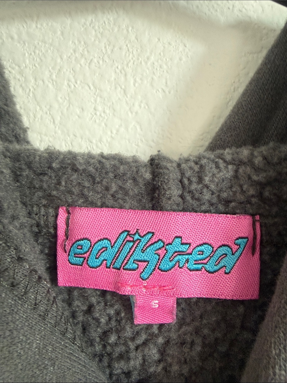Edikted pullover Small - Picture 2 of 3